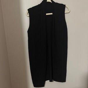 Sleeveless Black Cardigan Vest